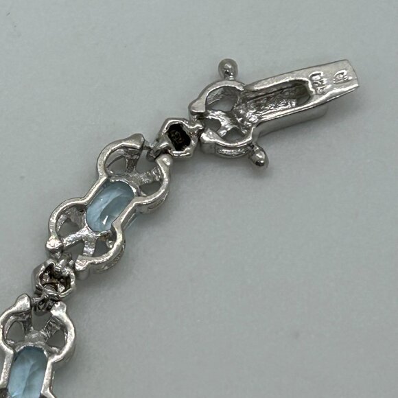 Sterling Silver Tennis Bracelet Blue Gemstones 6.5 " Vintage 1980 11.11grams - Picture 13 of 16